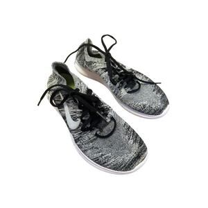 Nike Free Run FLy Knit Shoes Sneakers Womens Size 7 1/2 black white
